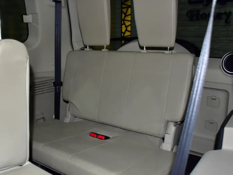 2020 Mitsubishi Pajero GLS 6 Cylinders Petrol Engine White Beige SUV GCC Specs