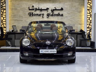 2017 Volkswagen Beetle Turbo S 4 Cylinders Petrol Engine Black Beige Convertible