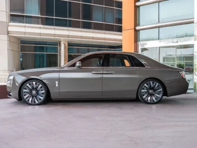 2025 ROLLS ROYCE GHOST SILVER BADGE 6.8L 12 Cylinders Petrol Engine Beige White Sedan