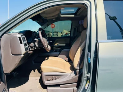 2018 GMC SIERRA DENALI 6.2 Litres V8 Petrol Engine Grey beige Pickup Truck GCC Specs