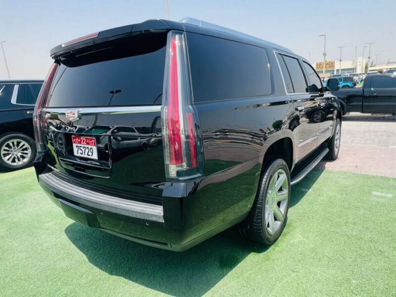 2018 CADILLAC ESCALADE ESV 6.2 Litres V8 Engine Black PREMIUM LUXURY SUV GCC Specs