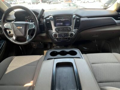 2019 CHEVROLET TAHOE LS 5.3 Litres V8 Petrol Engine Silver Beige SUV GCC Specs