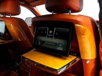 2019 Rolls-Royce Phantom 6.75L V12 Twin-Turbocharged Engine Maroon Sedan GCC Specs