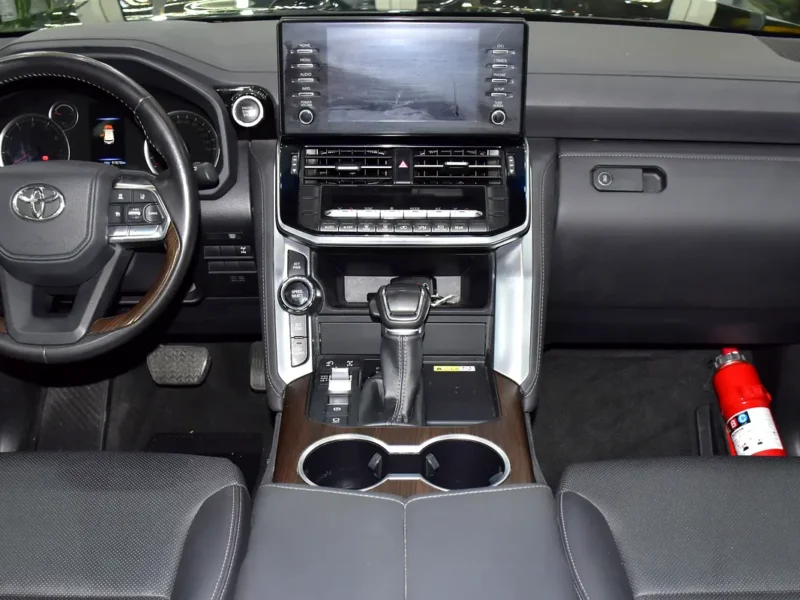 2022 Toyota Land Cruiser GXR 3.5 Litres 6 Cylinders Petrol Engine Black SUV GCC Specs
