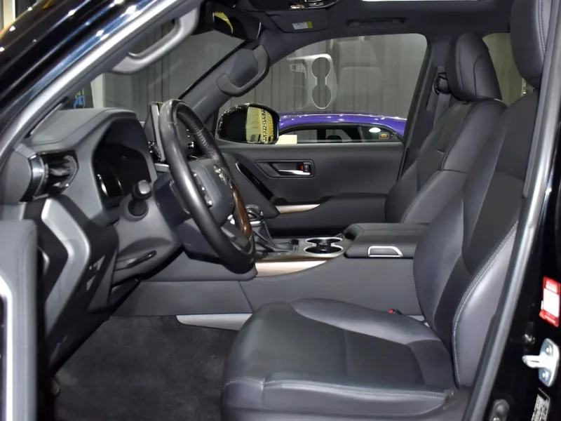2022 Toyota Land Cruiser GXR 3.5 Litres 6 Cylinders Petrol Engine Black SUV GCC Specs