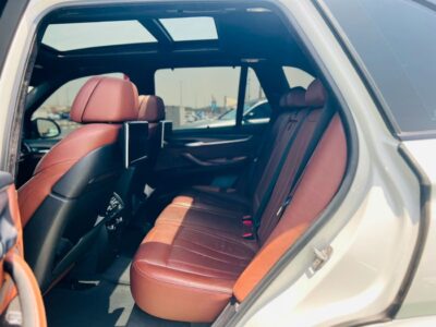2016 BMW X5 35i EXCLUSIVE 3.0 Litres V6 Petrol Engine White Brown SUV GCC Full Options