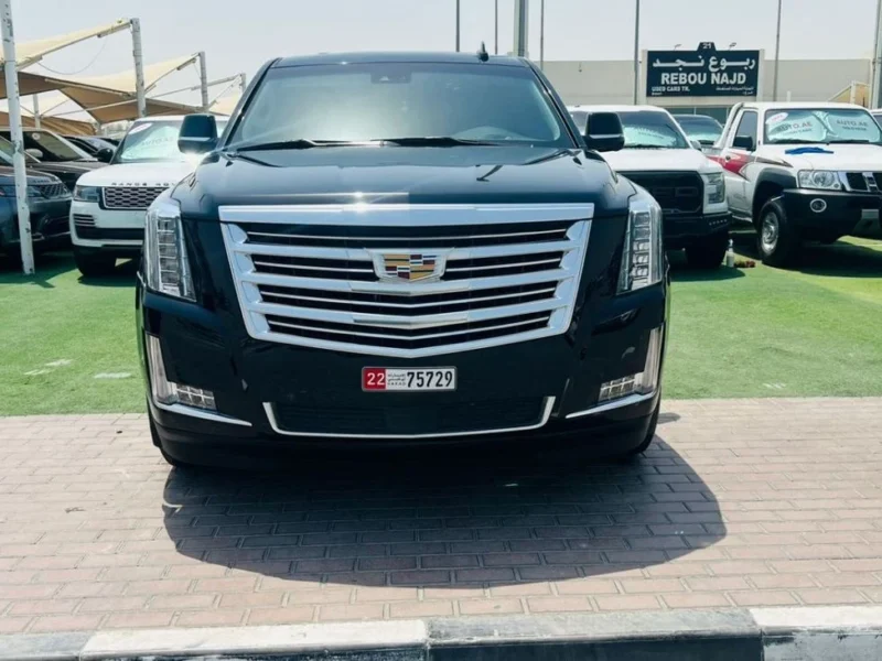 2018 CADILLAC ESCALADE ESV 6.2 Litres V8 Engine Black PREMIUM LUXURY SUV GCC Specs