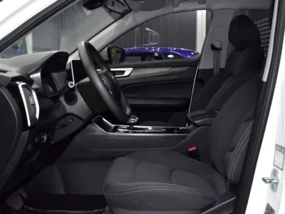2024 Kaiyi X3 Pro Flagship 4 Cylinders Petrol Engine White Black Crossover GCC Specs