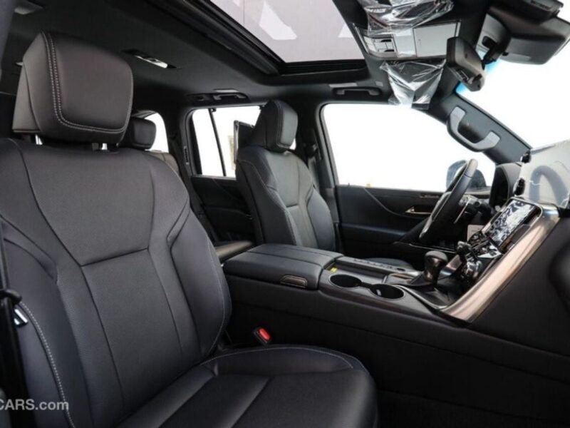 2025 Lexus LX600 Signature 3.5 Litres 6 Cylinders Petrol Engine Black SUV Automatic