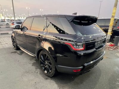 2018 LAND ROVER RANGE ROVER HSE 3.0 Litres V6 Petrol Engine Black Red SUV GCC Specs