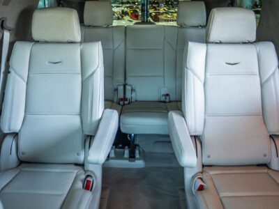 2025 CADILLAC ESCALADE SPORT PLATINIUM 6.2 Litres 8 Cylinders Petrol Engine White SUV