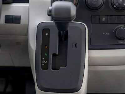2025 Toyota Hiace Commuter GL High Roof 3.5L 6 Cylinders Petrol Engine White Black Van