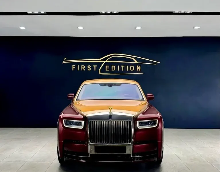 2019 Rolls-Royce Phantom 6.75L V12 Twin-Turbocharged Engine Maroon Sedan GCC Specs