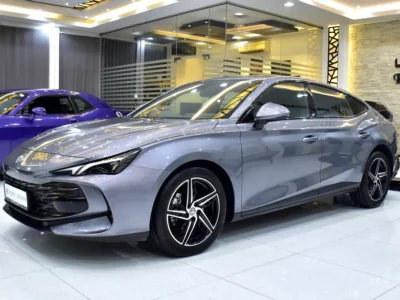 2025 MG MG7 STD 4 Cylinders Petrol Engine Grey Black Sedan GCC Specs Automatic