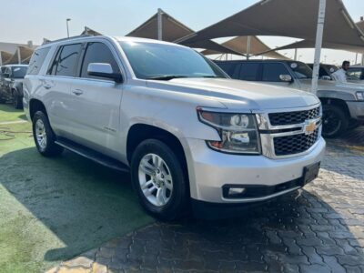2019 CHEVROLET TAHOE LS 5.3 Litres V8 Petrol Engine Silver Beige SUV GCC Specs