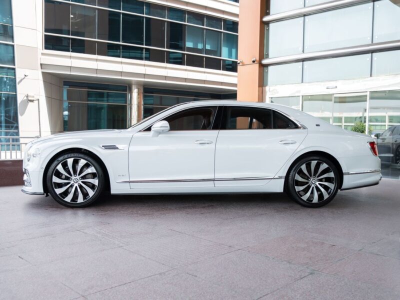 2020 BENLTEY FLYING SPUR FIRST EDITION 6.0 Litres 12 Cylinders Engine White Red Sedan GCC