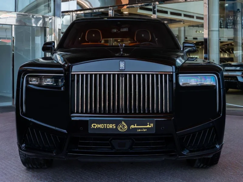 2025 ROLLS ROYCE CULLINAN BLACK BADGE 6.8L 12 Cylinders Petrol Engine Black Orange SUV