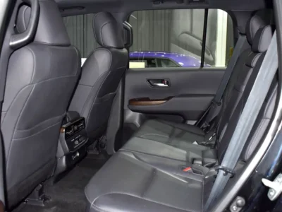 2022 Toyota Land Cruiser GXR 3.5 Litres 6 Cylinders Petrol Engine Black SUV GCC Specs