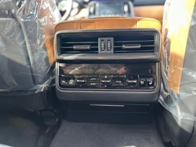 2026 Lexus LX600 SIGNATURE 3.5L Turbo 6 Cylinders Petrol Engine White Tan SUV GCC