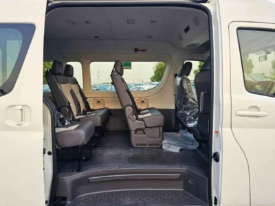 2026 Toyota Hiace HIGHROOF GL 3.5L V6 AT HIGH OPTION 13 SEATER White Beige Van
