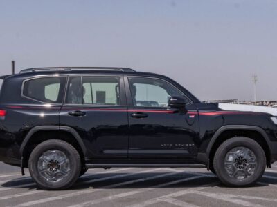 2026 Toyota Land Cruiser 300 GR-Sport 3.5L V6 Twin-Turbo Petrol Engine Black Red SUV