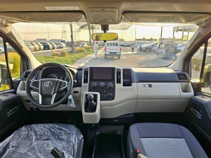 2026 TOYOTA HIACE HIGHROOF DX MT 2.8L V4 DIESEL White Grey Van GCC Specs