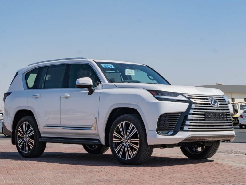 2026 Lexus LX600 Signature 3.5L V6 Twin-Turbo Petrol Engine White Red SUV GCC Specs