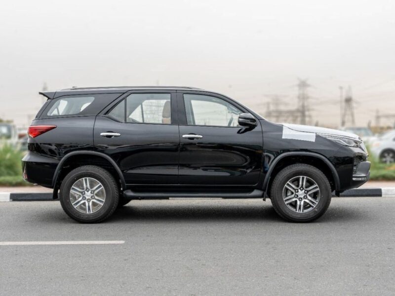2026 Toyota Fortuner VX 4.0 Litres V6 Petrol Engine Black SUV GCC Specs Automatic
