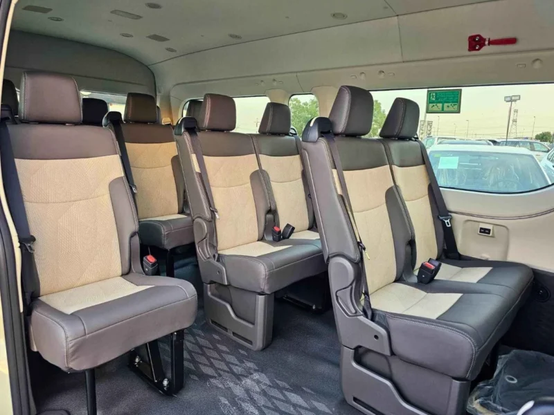 2026 Toyota Hiace HIGHROOF GL 13 SEATS WITH LEATHER 2.8L V4 DIESEL White Beige Van