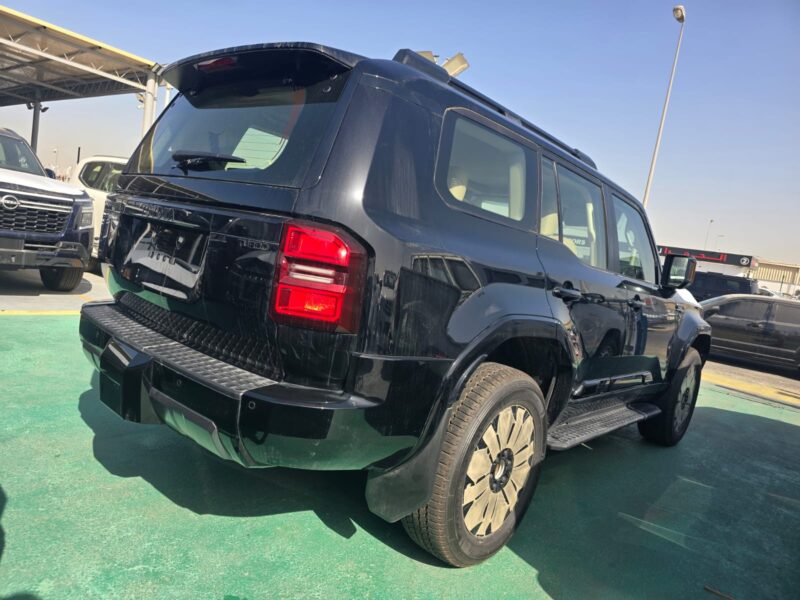 2026 Toyota Prado 2.4 Litres 4 Cylinders Turbo Diesel Engine Black Beige SUV GCC Specs