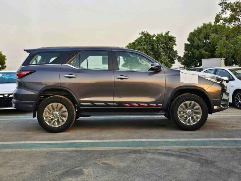 2026 Toyota Fortuner SR5 ADVENTURE 4.0L V6 PETROL Engine Grey Black SUV GCC