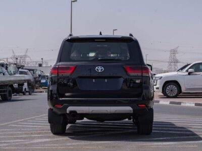 2026 Toyota Land Cruiser 300 GR-Sport 3.5L V6 Twin-Turbo Petrol Engine Black Red SUV