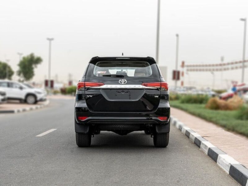 2026 Toyota Fortuner VX 4.0 Litres V6 Petrol Engine Black SUV GCC Specs Automatic