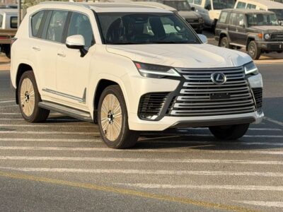 2026 Lexus LX600 SIGNATURE 3.5L Turbo 6 Cylinders Petrol Engine White Red SUV GCC