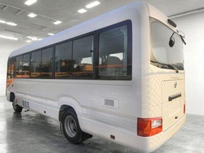 2025 Toyota Coaster 4.0L 4-cylinder Inline turbocharged Diesel White Brown Bus 23 Seats