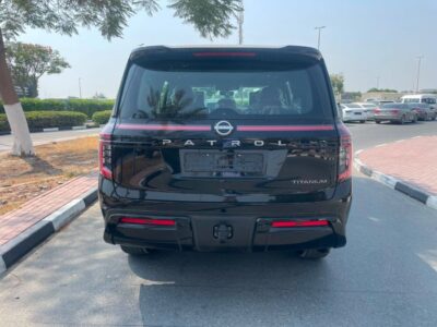 2026 Nissan LE Titanium 3.5 Twin Turbo 6 Cylinders Petrol Engine Black Red SUV GCC
