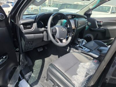 2026 Toyota Fortuner 4.0 Litres V6 PETROL Engine Black SUV GCC Specifications Full Option