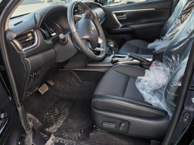 2026 Toyota Fortuner 4.0 Litres V6 PETROL Engine Black SUV GCC Specifications Full Option