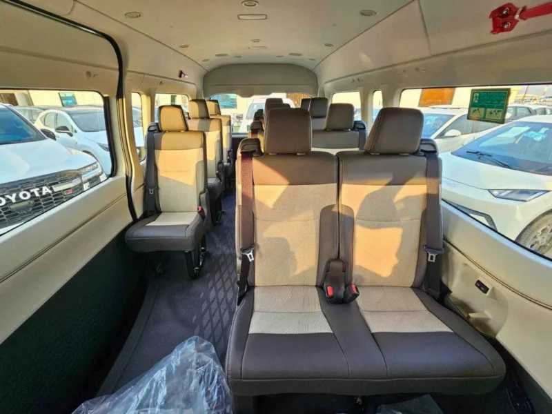 2026 TOYOTA HIACE HIGHROOF GL MT 2.8 Litres V4 DIESEL White Grey Van GCC Specs