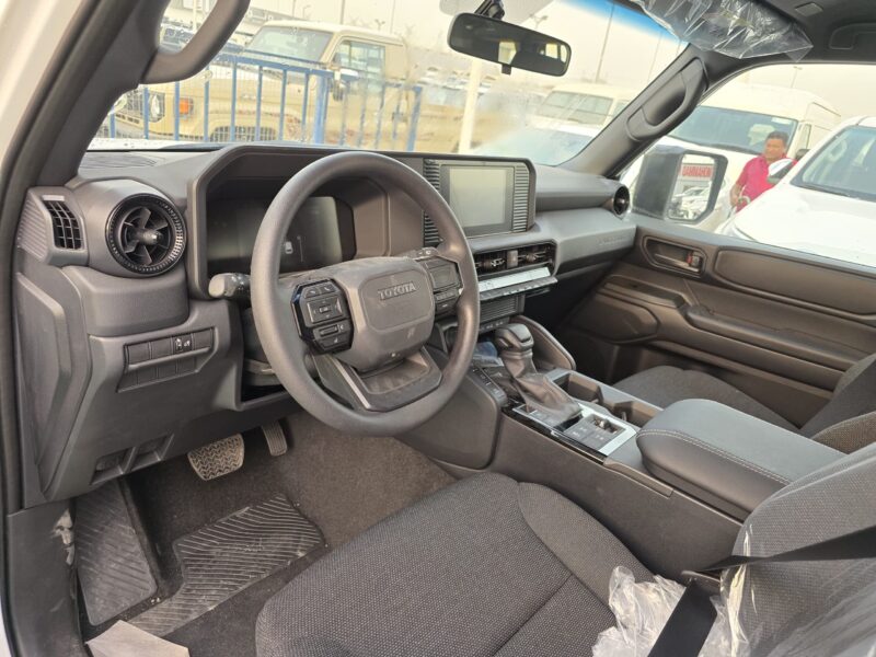 2026 Toyota Prado 2.4 Litres 4 Cylinders Turbo Petrol Engine White Black SUV GCC Specs