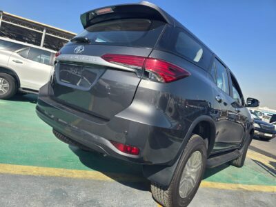 2026 Toyota Fortuner 2.7 Litres 4-Cylinder Petrol Engine Dark Grey Brown SUV GCC Specs