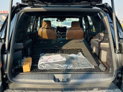 2026 Toyota 4Runner i-FORCE 2.4L turbocharged 4-cylinder Engine Black Tan SUV GCC Specs