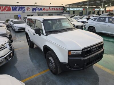 2026 Toyota Prado 2.4 Litres 4 Cylinders Turbo Petrol Engine White Black SUV GCC Specs
