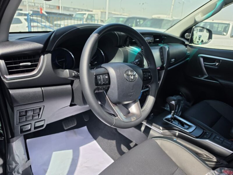 2026 Toyota Fortuner 4.0 Litres V6 PETROL Engine Black SUV GCC Specifications Full Option