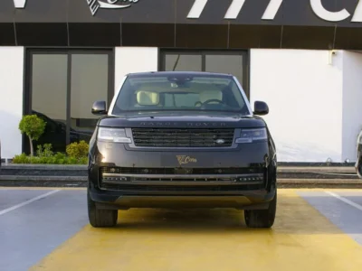 2026 Land Rover Range Rover Autobiography P530 4.4LTwin-Turbo V8 Black White SUV