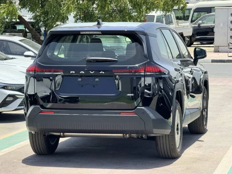 2026 Toyota RAV 4 LE HIGH-CVT STANDARD OPTION 2.0L 4 Cylinders Black Grey SUV GCC