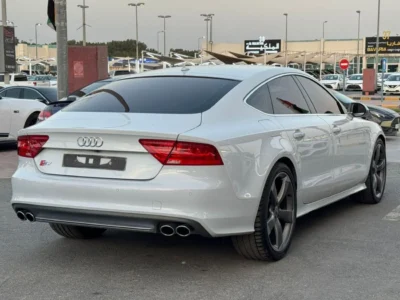 2014 Audi S7 Top 4.0 Litres V8 Petrol Engine White Black SUV Full Option GCC Specs