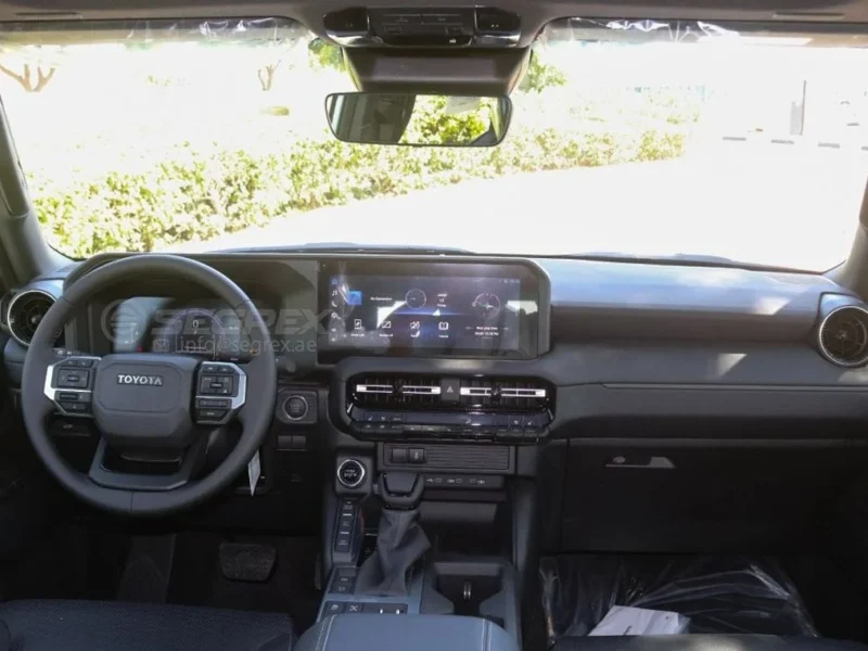 2026 Toyota Prado All-Rounder 4WD 8-Speed AT 2.8L 4 Cylinders Turbo Diesel White Black SUV