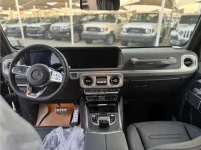 2023 Mercedes-Benz G 500 G Class 3.0 Litres 6 Cylinders Petrol Engine Black SUV