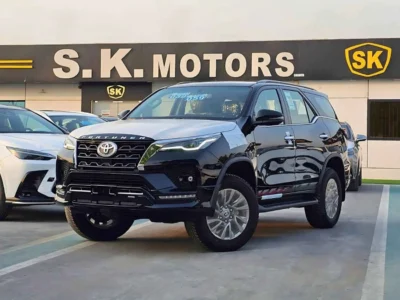 2026 Toyota Fortuner SR5 ADVENTURE 4.0L V6 PETROL Engine Black SUV GCC Specs